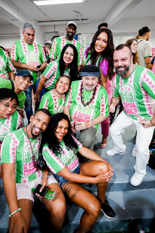 Moacyr Luz chega à final de mais uma disputa de samba